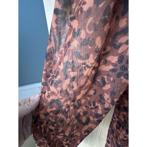 NWT Steve Madden Women’s Hayden Long Sleeve Sheer Brown Square Neck Top - Sz 2X - Picture 5 of 9